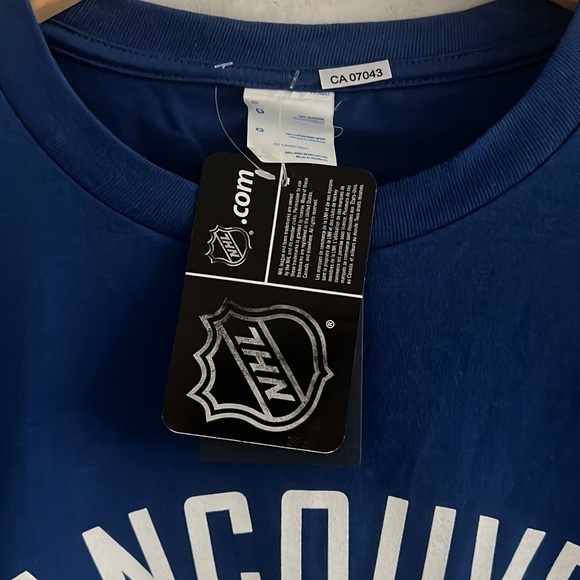 Fanatics - Men's Vancouver Canucks Boeser Tee, NWT - Picture 2 of 8